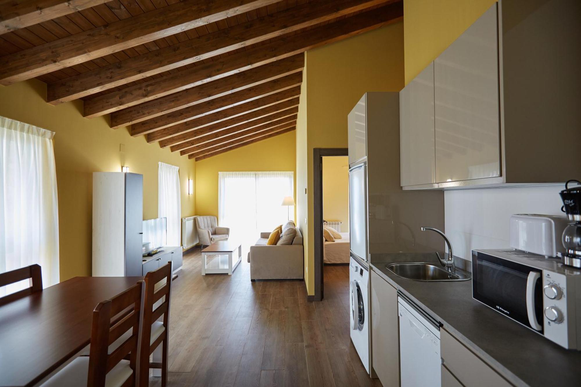 Apartamentos Rurales Casa La Piedra Collía エクステリア 写真